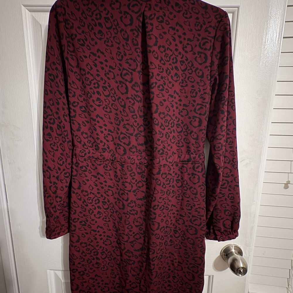 a new day Burgundy and Black Animal Print Long Sleeve Dress, size‎ XS - Picture 4 of 4